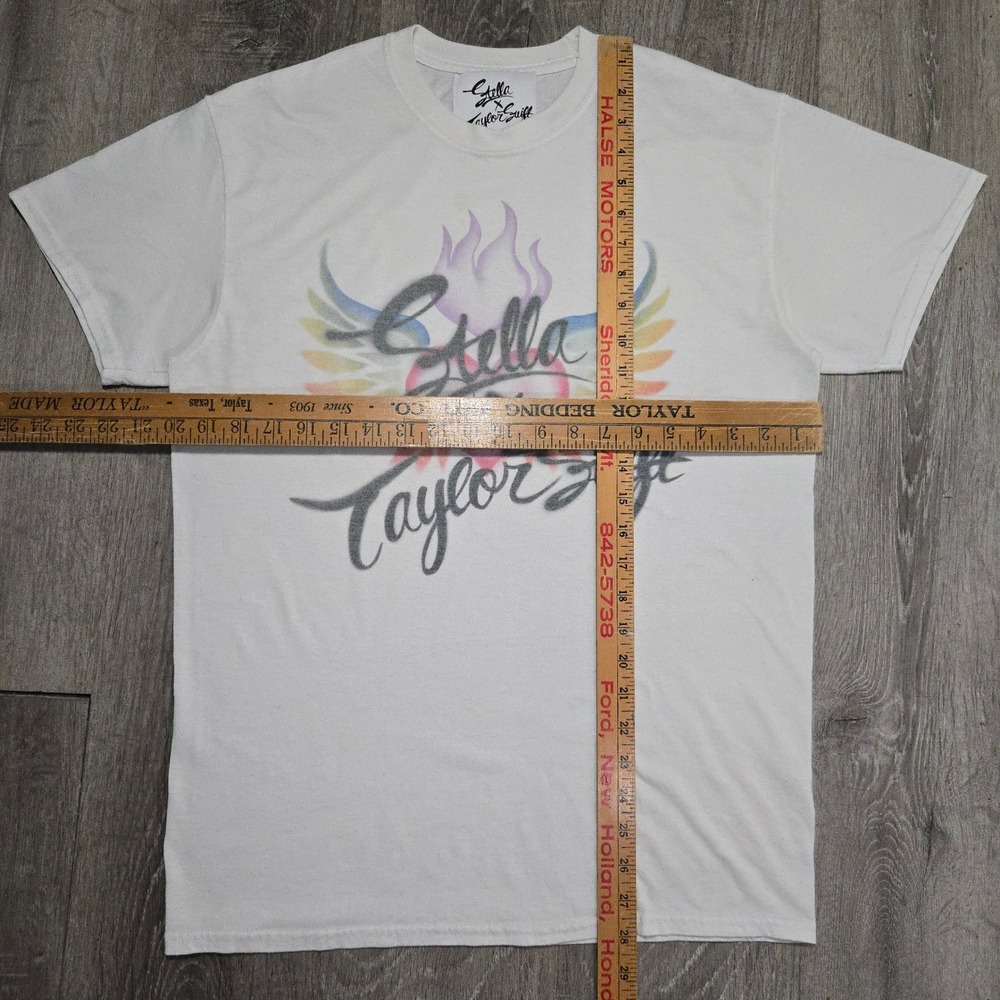 Stella McCartney x Taylor Swift T Shirt Medium Men White Lover Era Graphic Wings - Picture 6 of 11